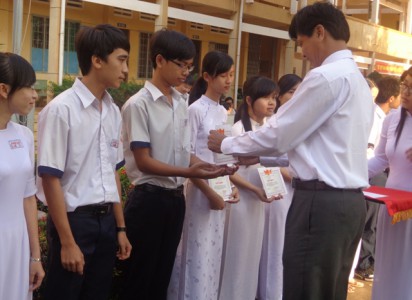 Thời khóa biểu áp dụng từ 18\02\2013